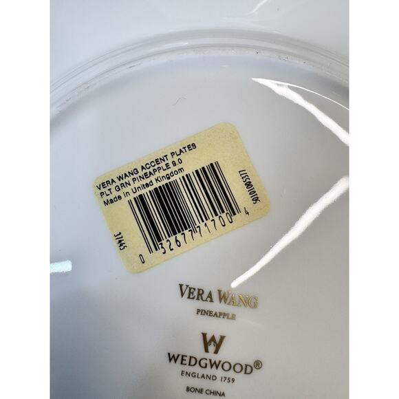 Wedgwood Vera Wang 9” Green Pineapple Gold Trim Accent Salad Plate-Set Of 4 - Picture 7 of 8